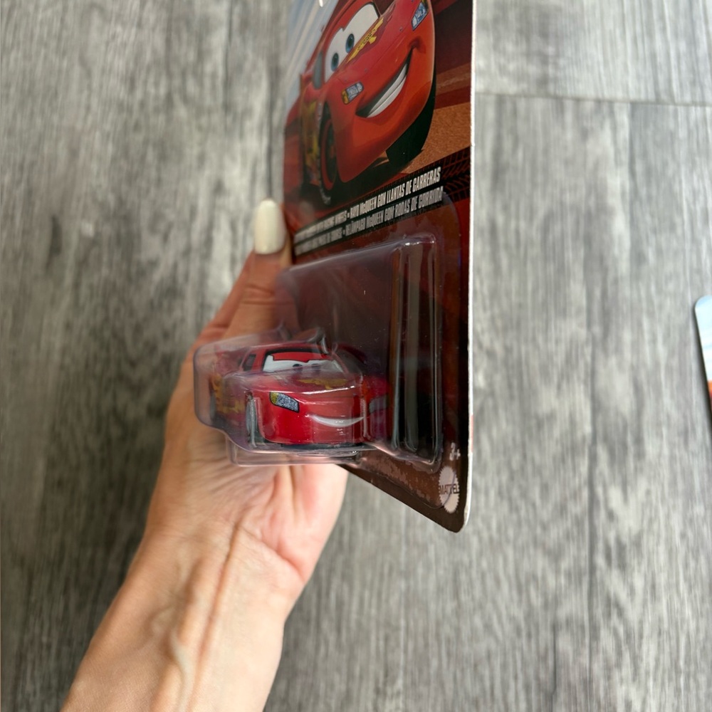 3” Disney Pixar Metal Lightning McQueen Toy - Picture 2 of 4